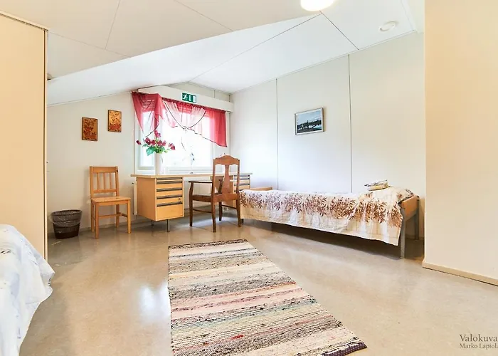 Raate Nocleg ze śniadaniem *